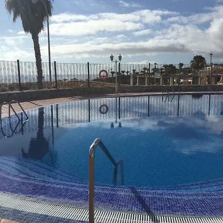 Tenerife Colina Blanca *